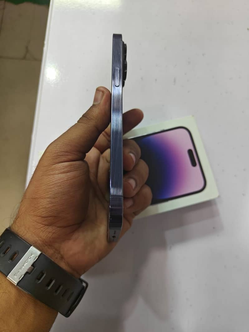 Apple iPhone 14 Pro Max 2