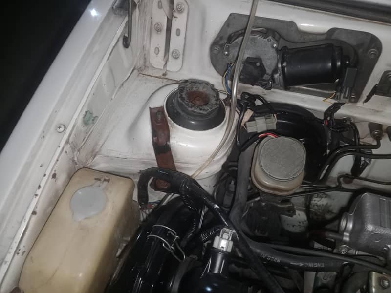 Suzuki Mehran 2014 6