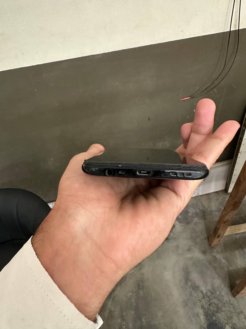 OPPO A31 1