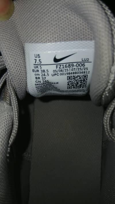 Brand New Original Nike Shoes -  Grey & Pink - Size 38.5