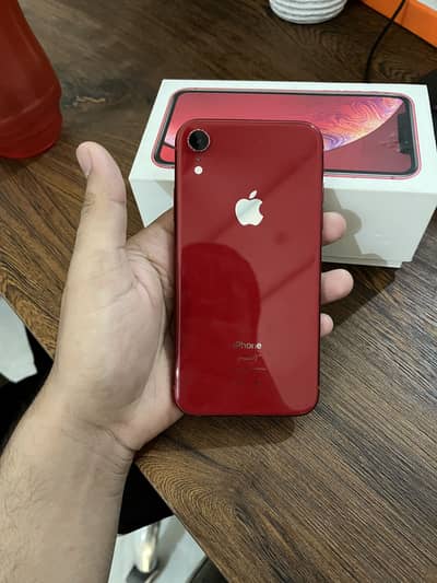 Apple iPhone XR pta approved 128 gb with box