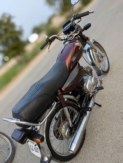 Honda 70 in Good condition