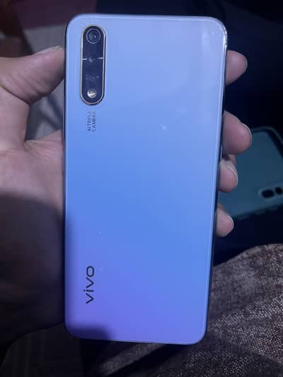 Vivo S1