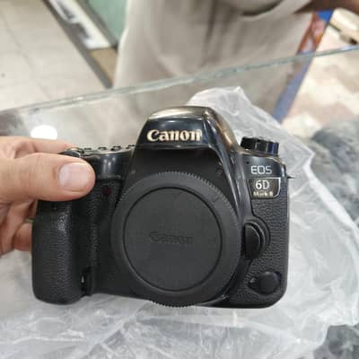 Canon 6dii full frame professional body