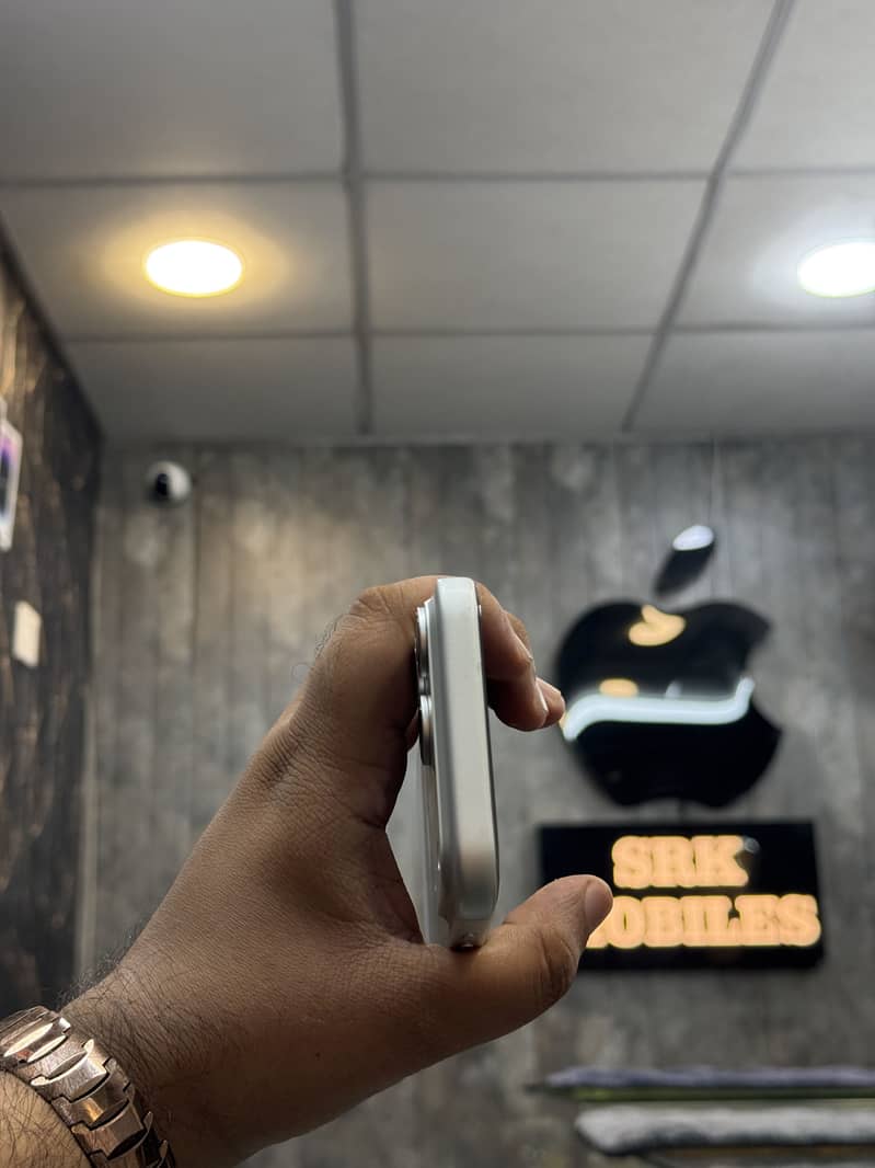 IPHONE 17 PRO MAX PTA APPROVED 1