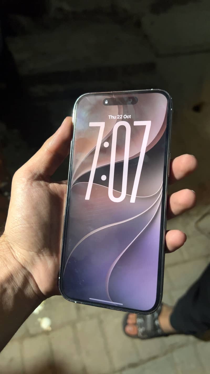 Apple iPhone 14 Pro Max 2