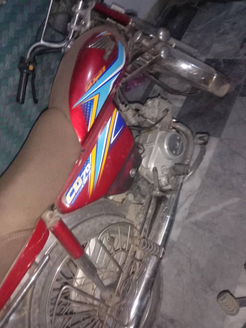CD70 motercycle 0