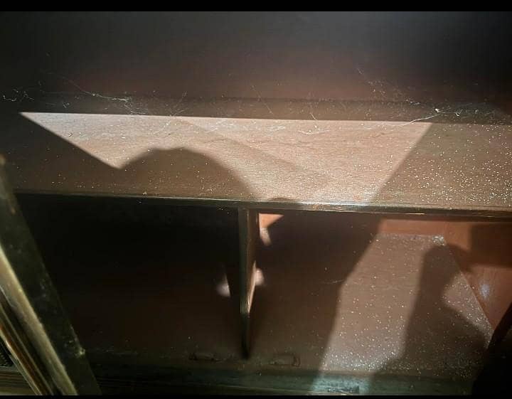 Iron Stand 1