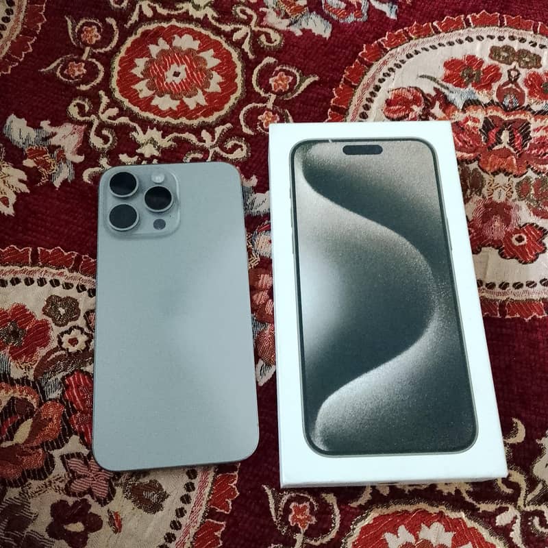 Apple iPhone 15 Pro Max 5