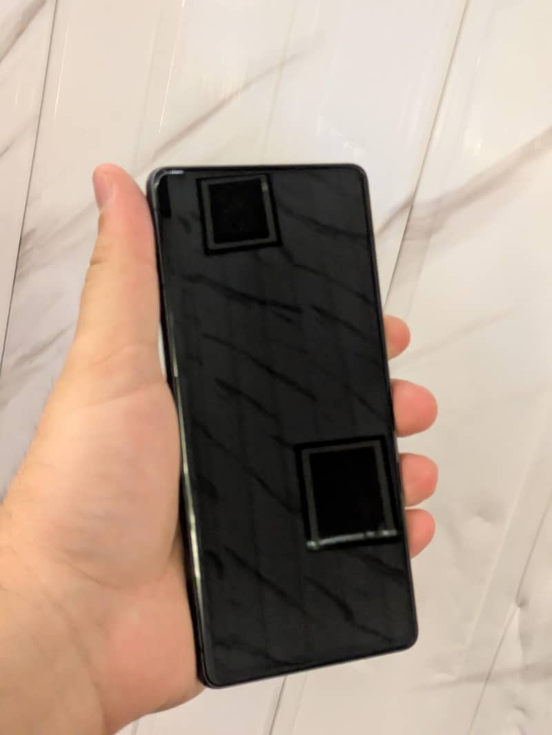 Google Pixel 7 5