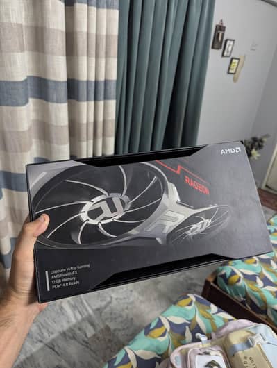 AMD RX 6700XT FOUNDER'S EDITION