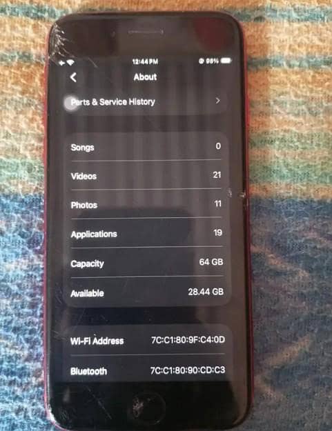 Apple iPhone SE 3