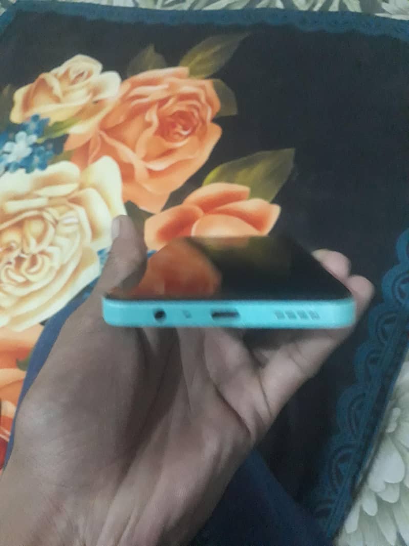 Realme C51 2