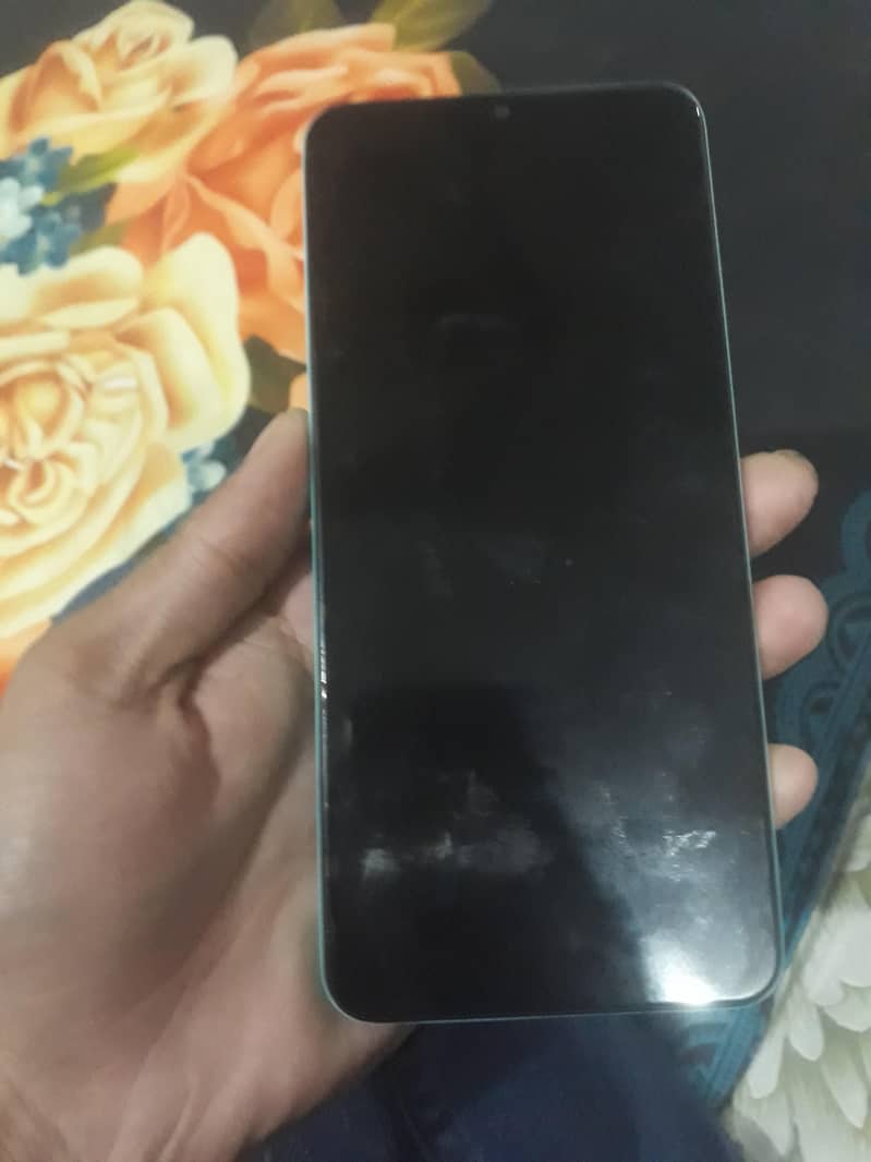 Realme C51 3