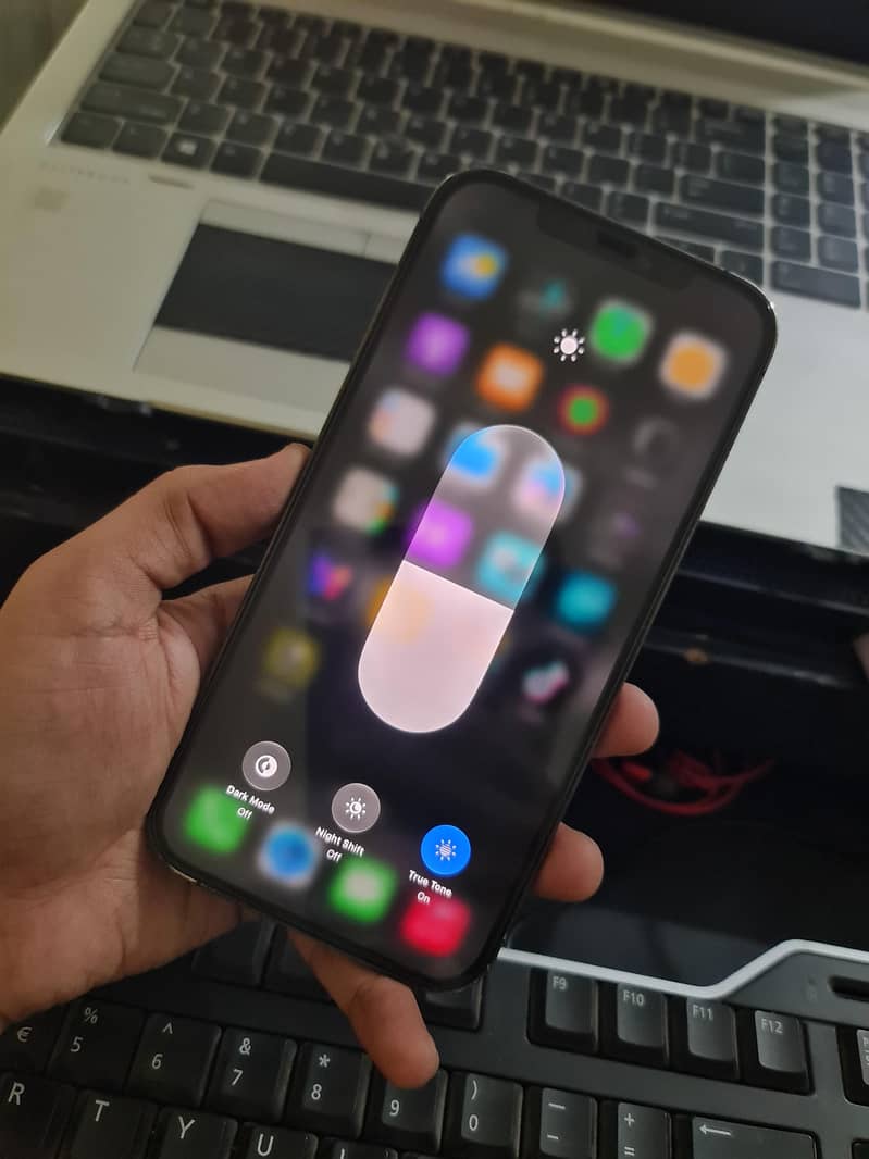 Apple iPhone 12 Pro Max 3