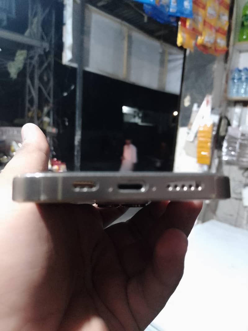 Apple iPhone 14 Pro 1