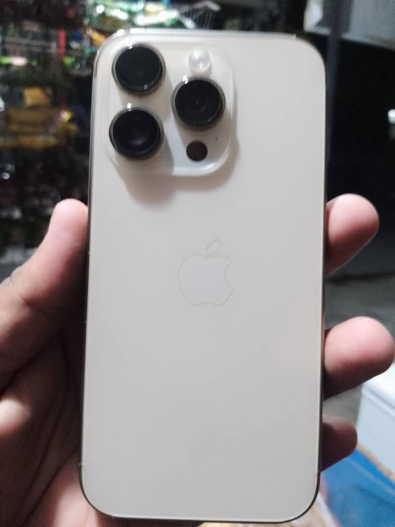 Apple iPhone 14 Pro 4