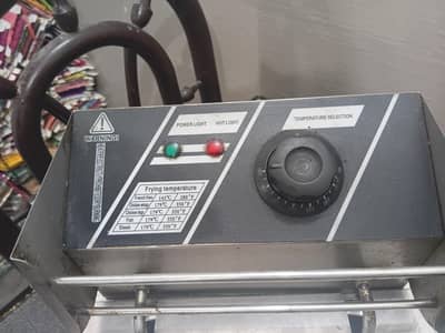 brand new deepp fryer 6 ltr oil capasity