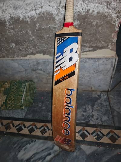 original coconut wood bat 1 session used 10/8.5 condition
