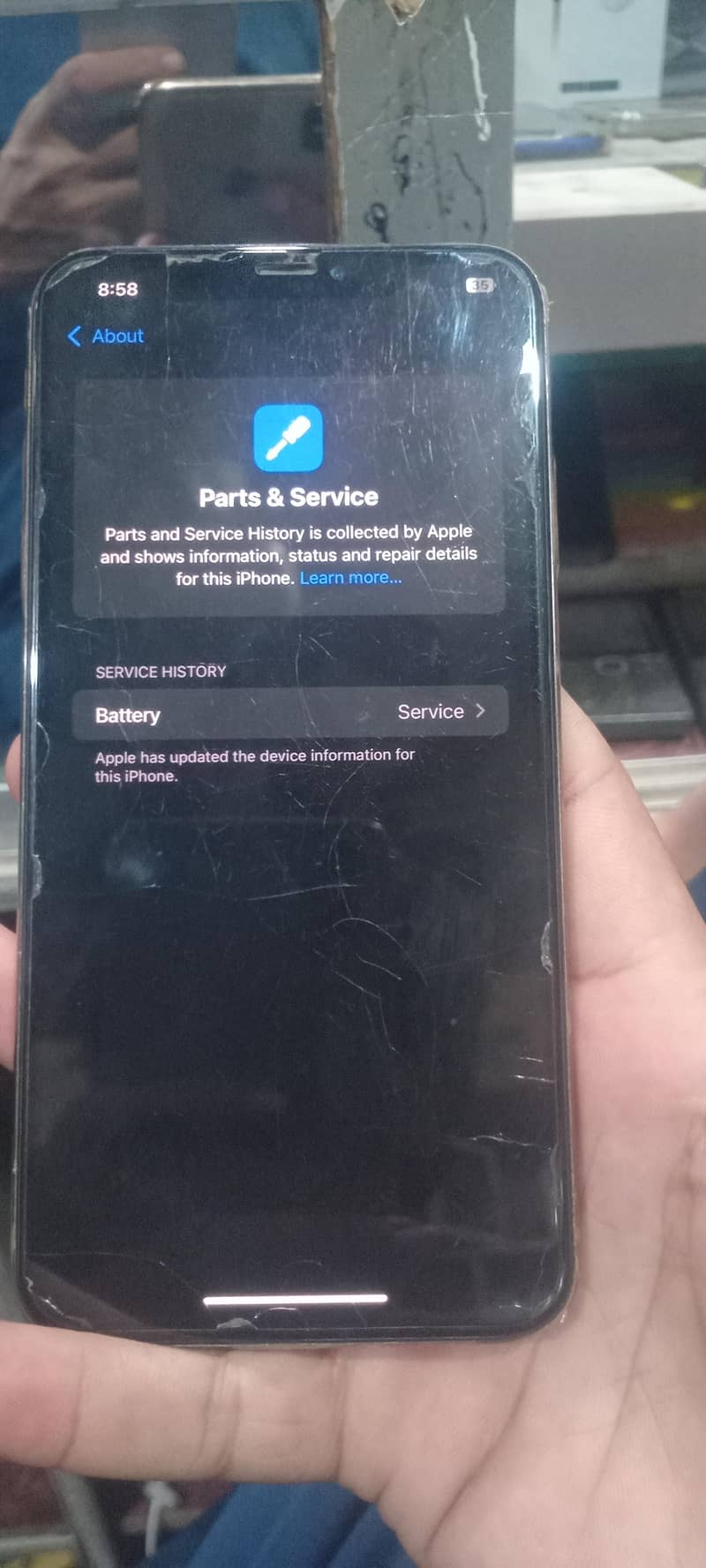 Apple iPhone XS Max 0