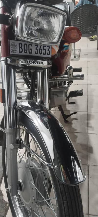 CG 125 Red lush new