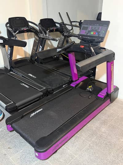 Commercial Treadmills|Gym Treadmills|Gym Manufacturers|Complete Gym