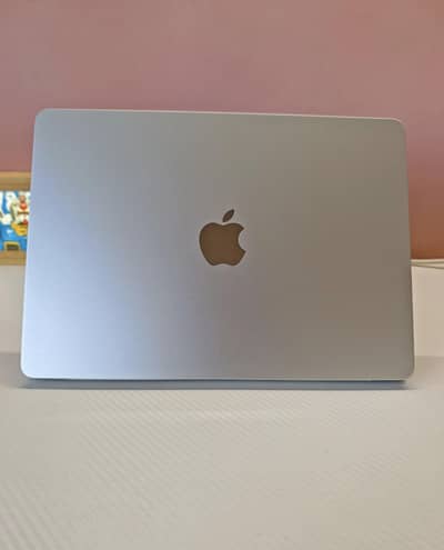 Mac book air M3 RAM24  Rac Book MACKBOOK AIR M3 RAM 8 ROM 512 WITH CHA