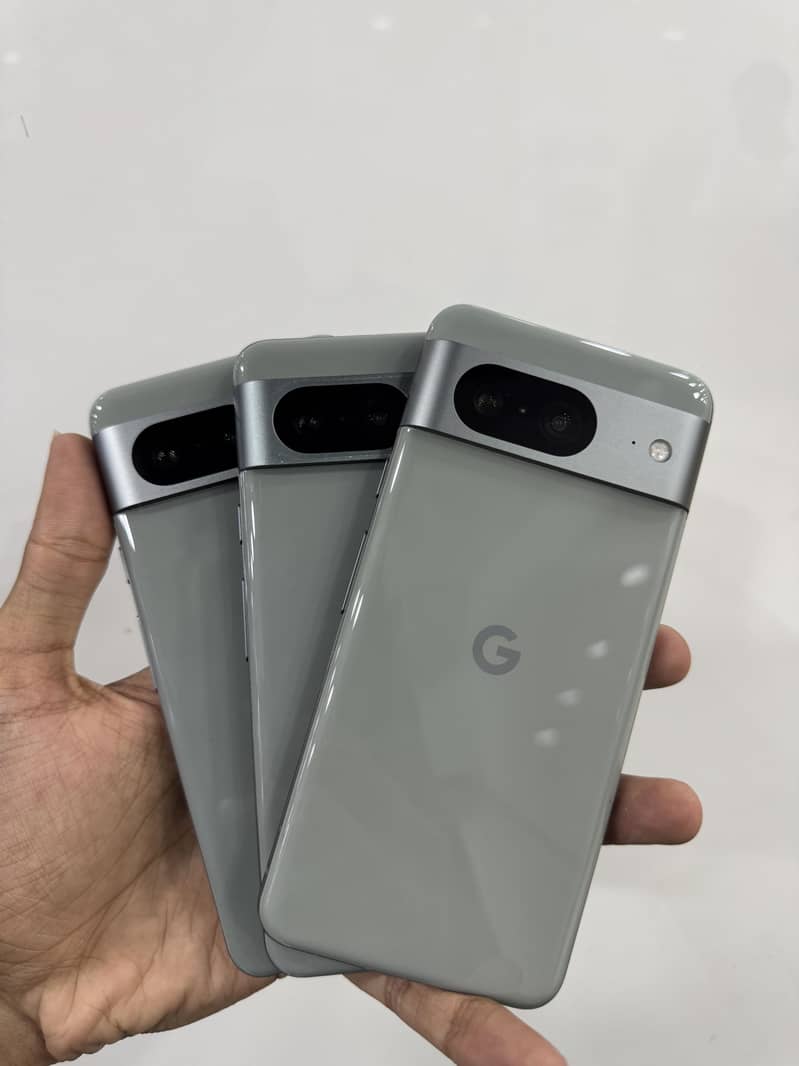 Google Pixel 8 3