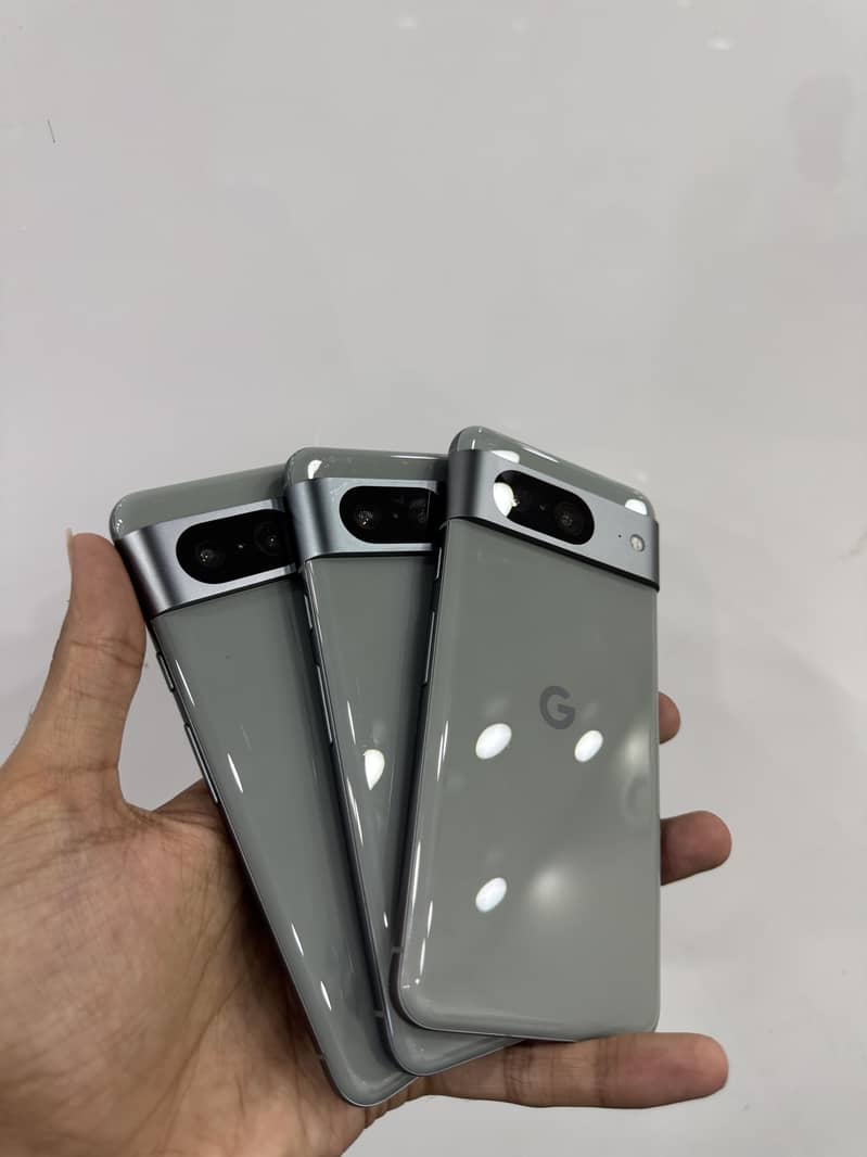 Google Pixel 8 5