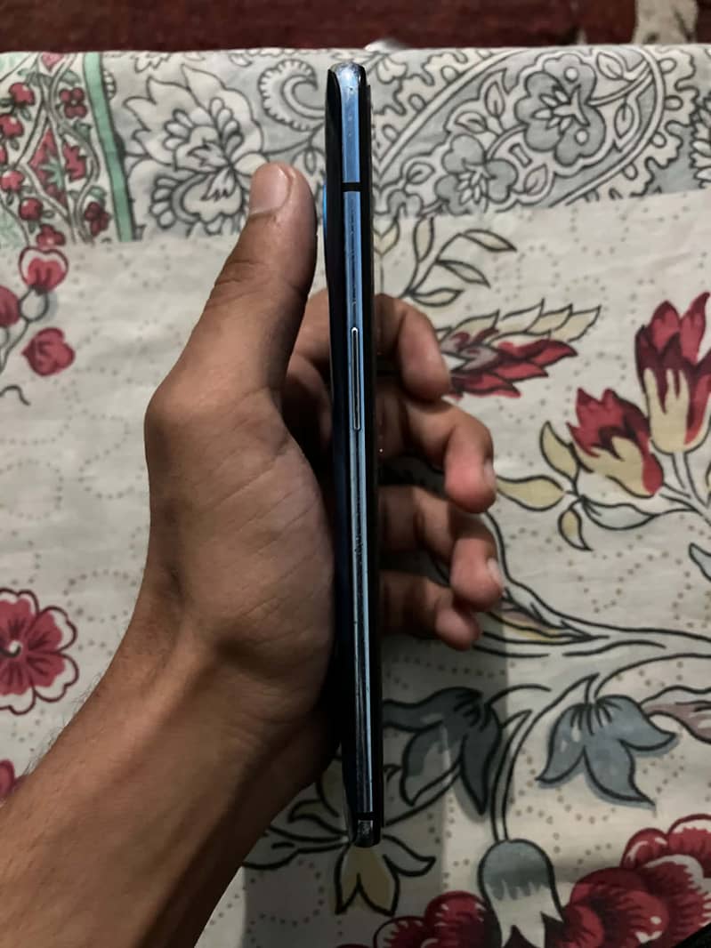 One Plus 7T 5