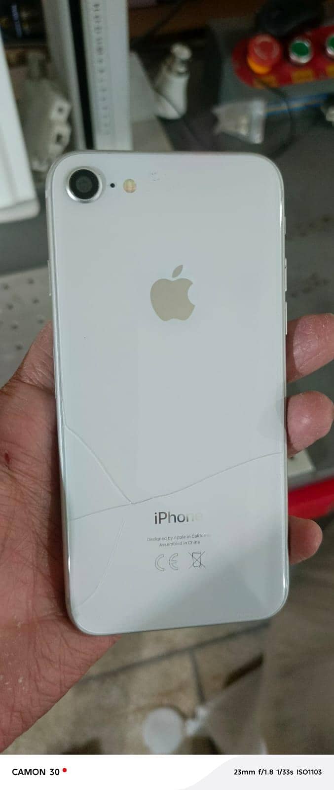 Apple iPhone 8 2
