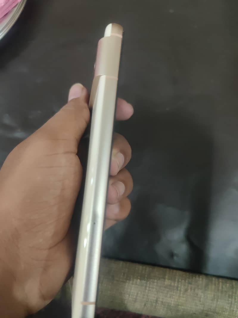 Google Pixel 8 5