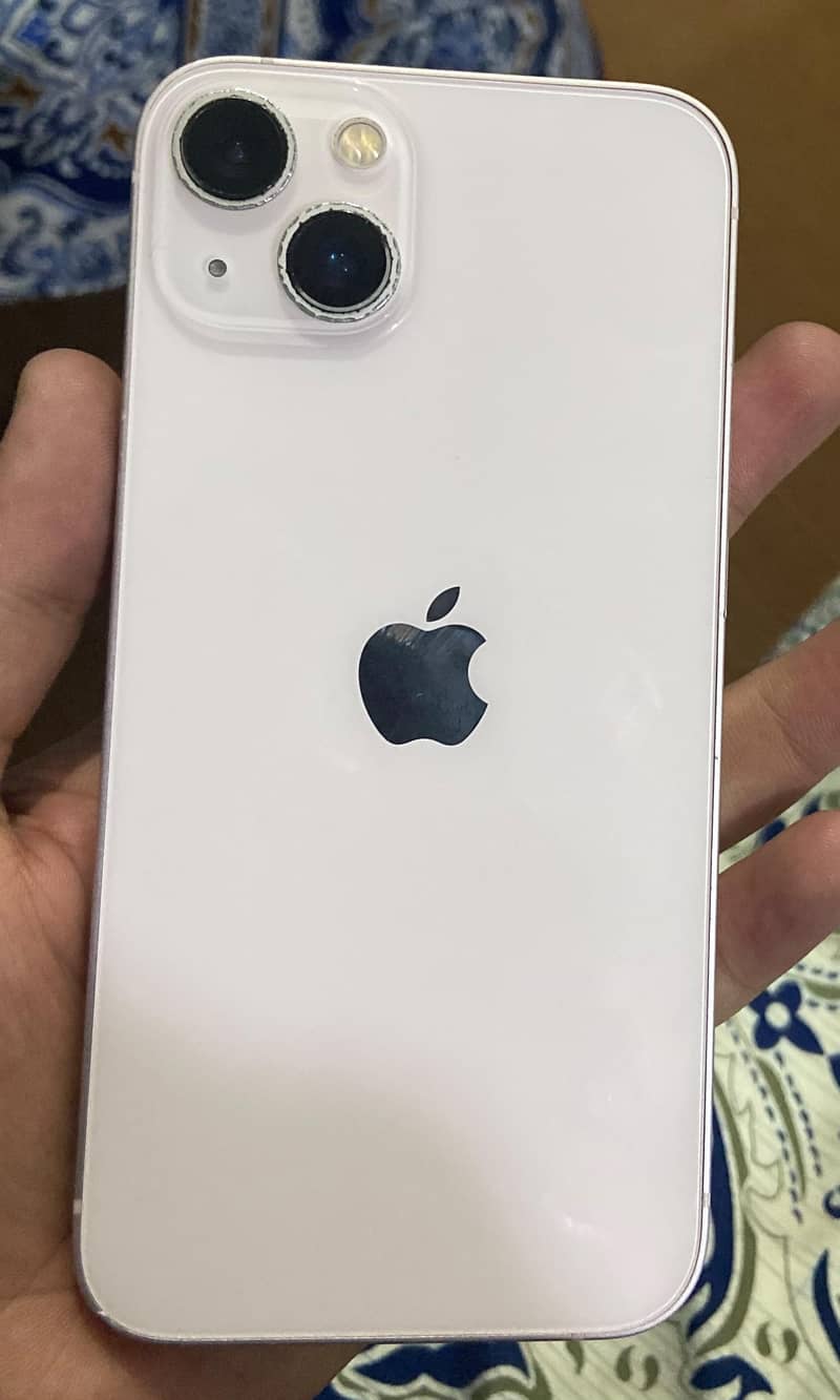 Apple iPhone 13 0