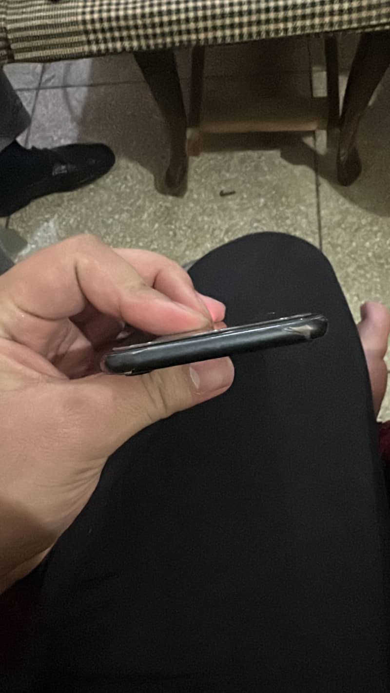 Apple iPhone 7 4