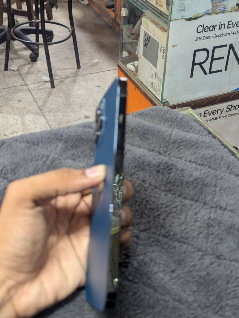 Apple iPhone 12 Pro Max 6