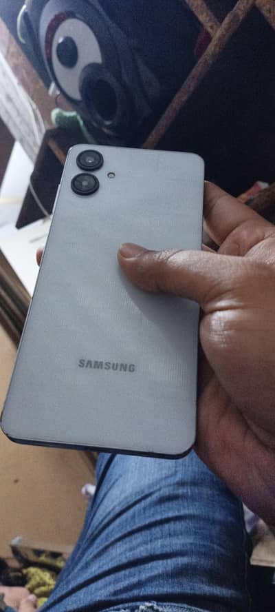 Samsung Mobile A06