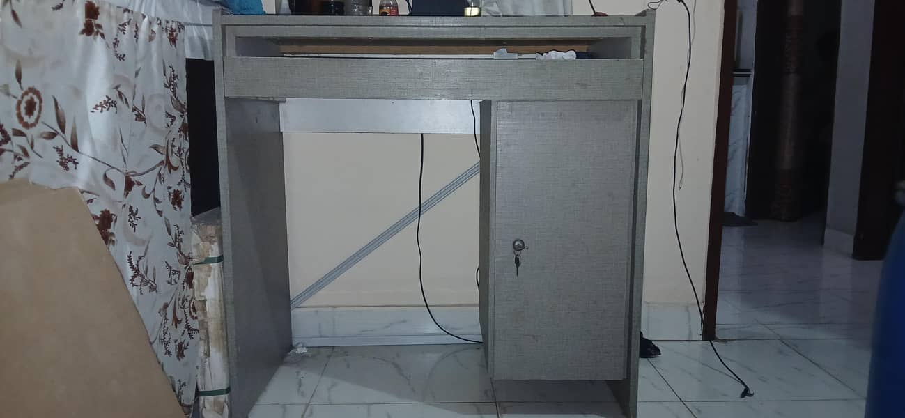 Computer Trolley 3