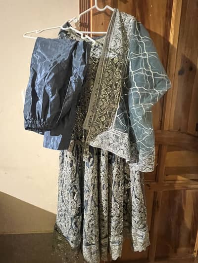 New dress maxy Waleema medium size