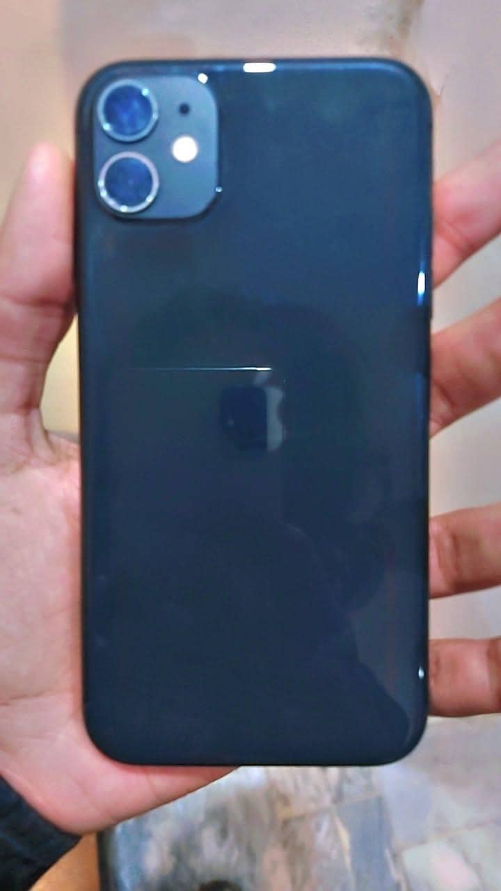 Apple iPhone 11 0
