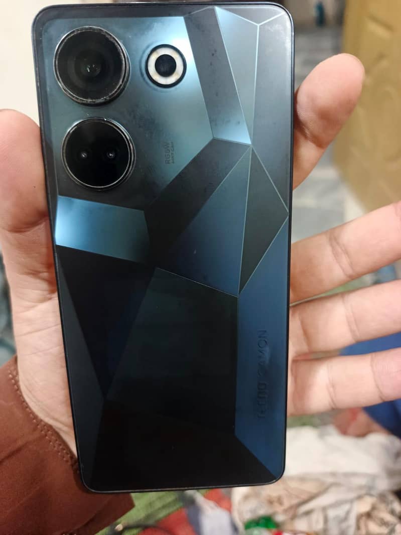 Tecno CAMON 20 1