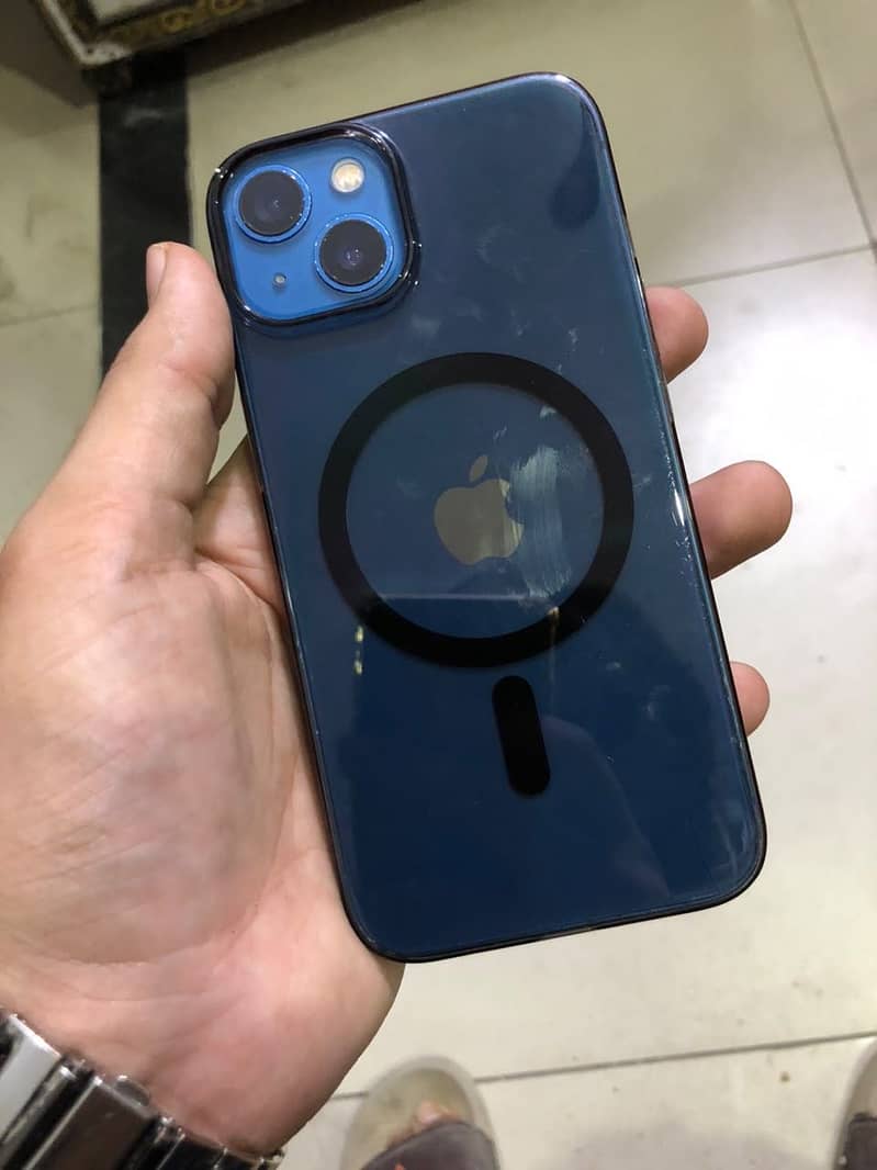 Apple iPhone 13 0
