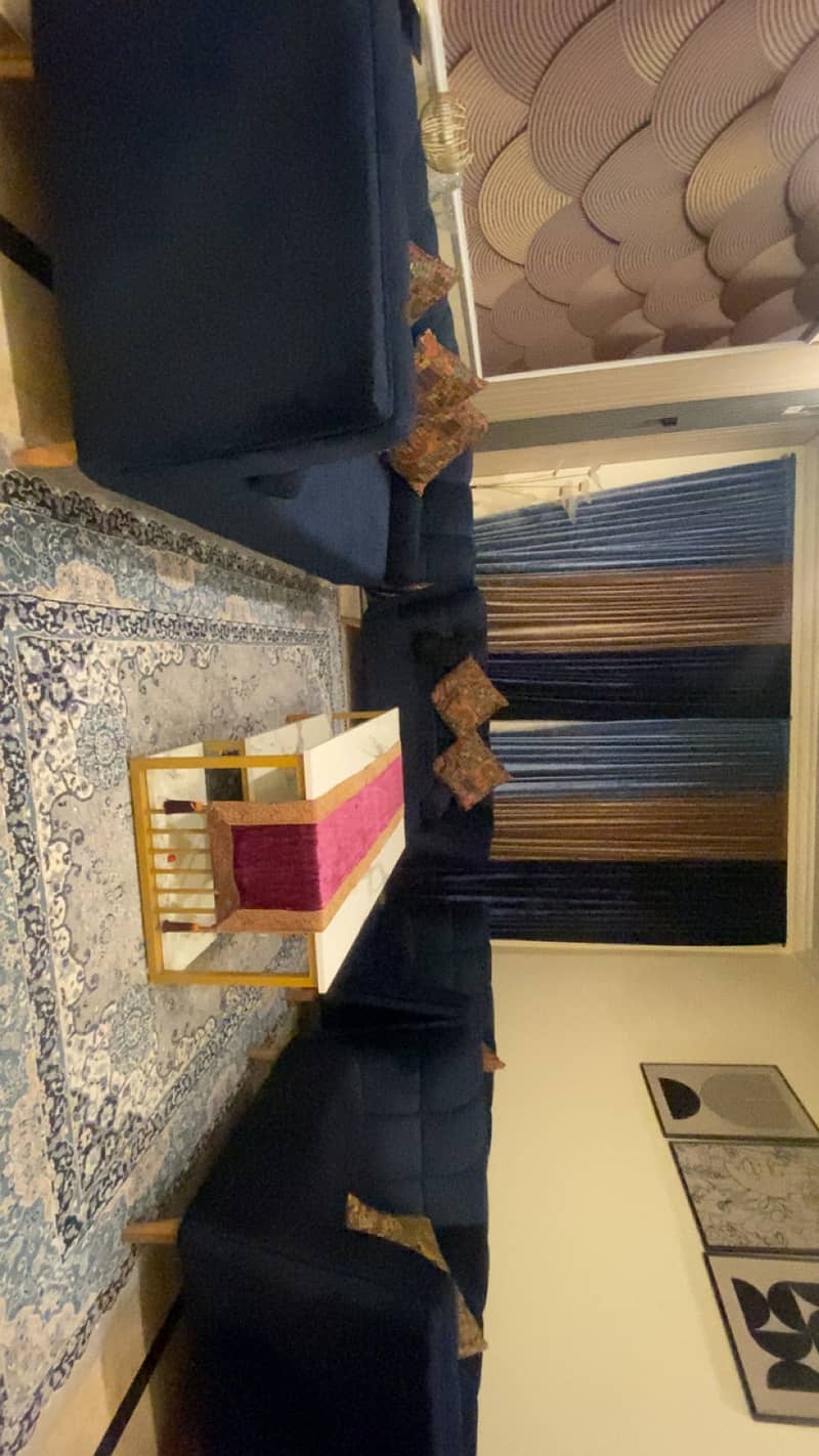 Center table 1