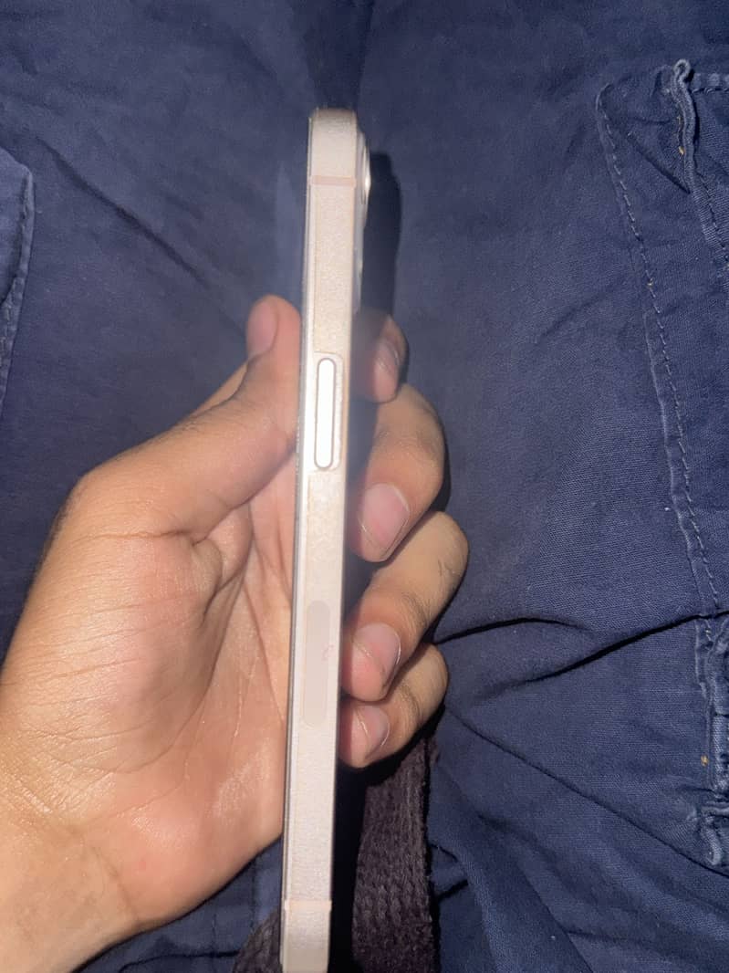 iPhone 13 5