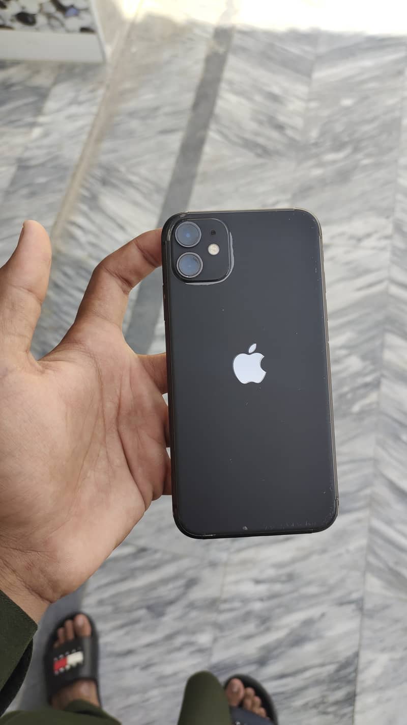 Apple iPhone 11 6