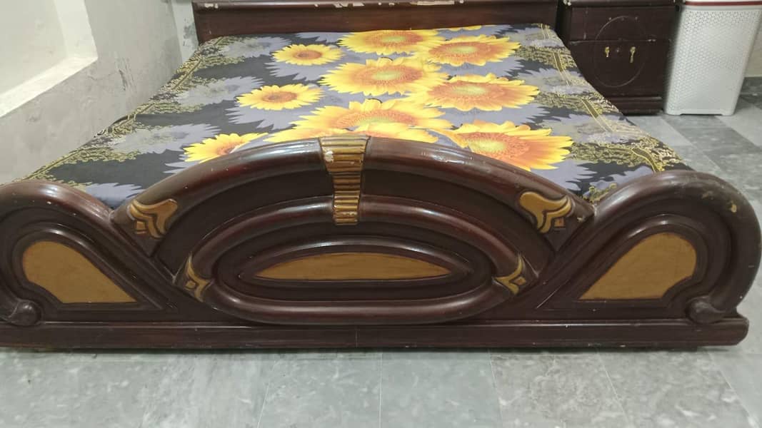 king bed 1