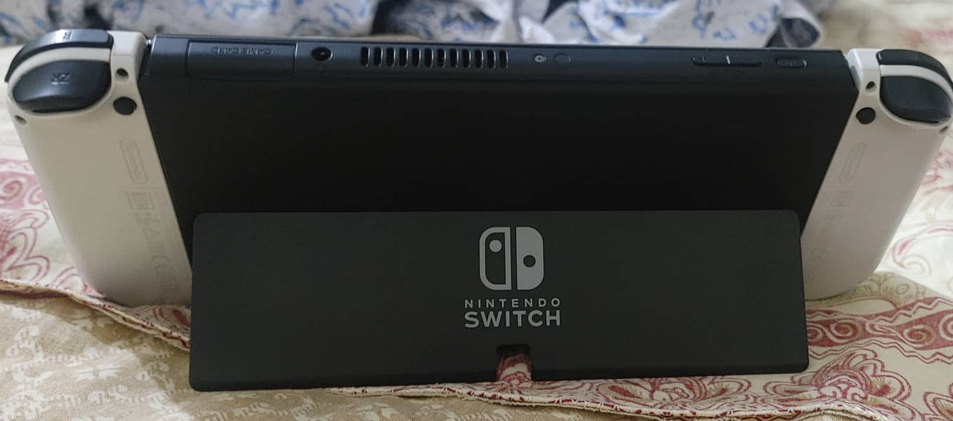 Nintendo Switch Oled 256 GB (Modded/Jailbroken) 2