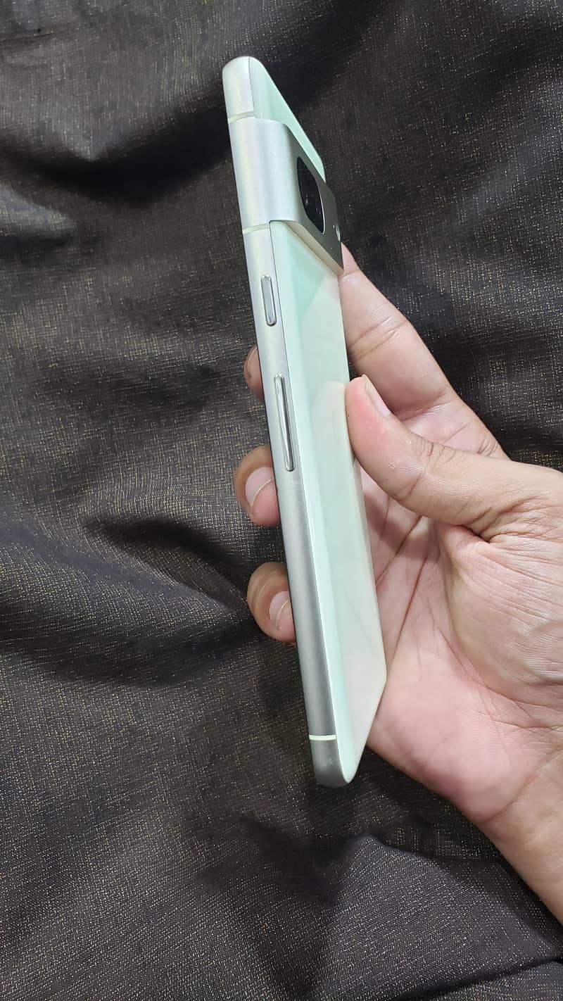Google Pixel 7 2