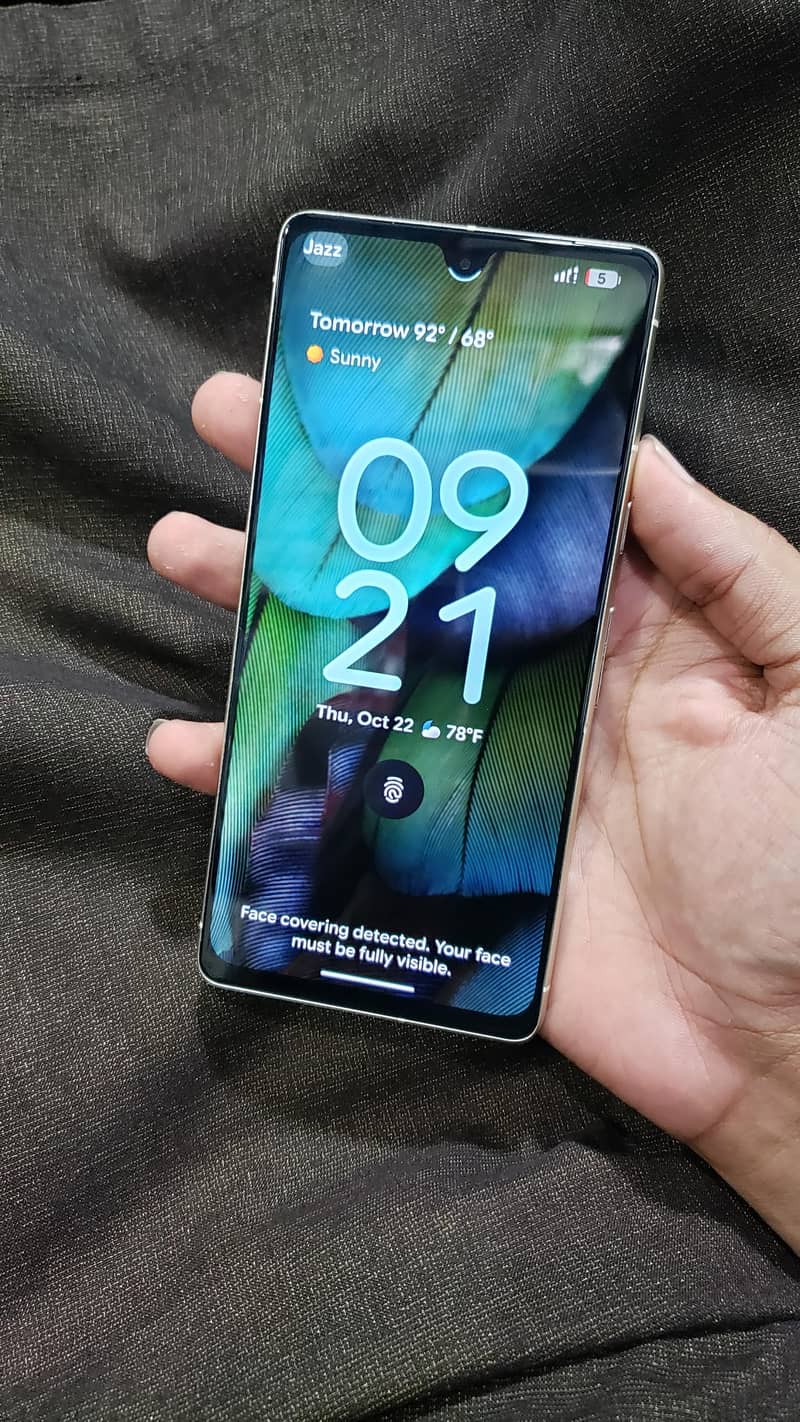 Google Pixel 7 4