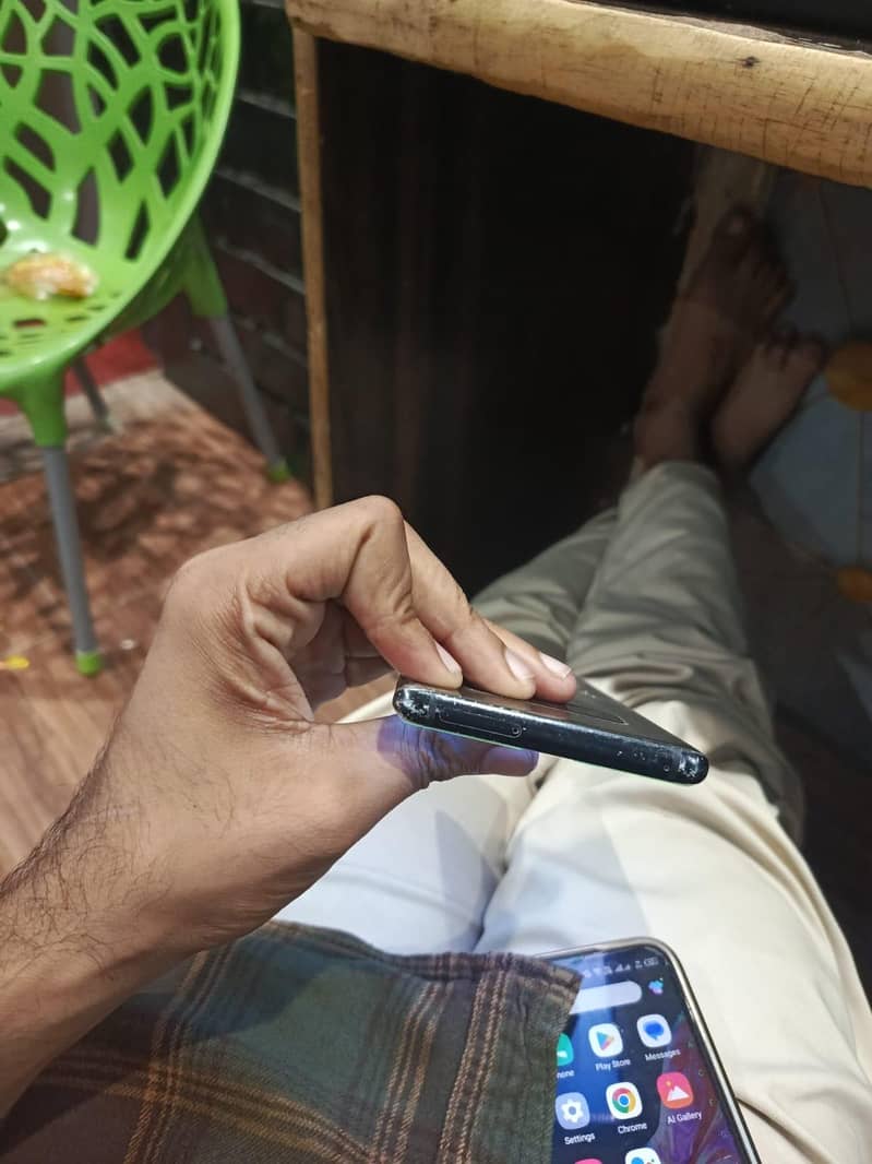 Samsung Mobile Note 8 3