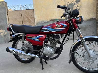 Lush Condition 2024 125 For sale Just buy and drive